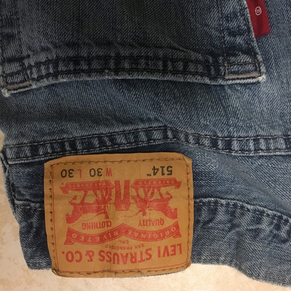 Levi’s 514 30/30. Like new.